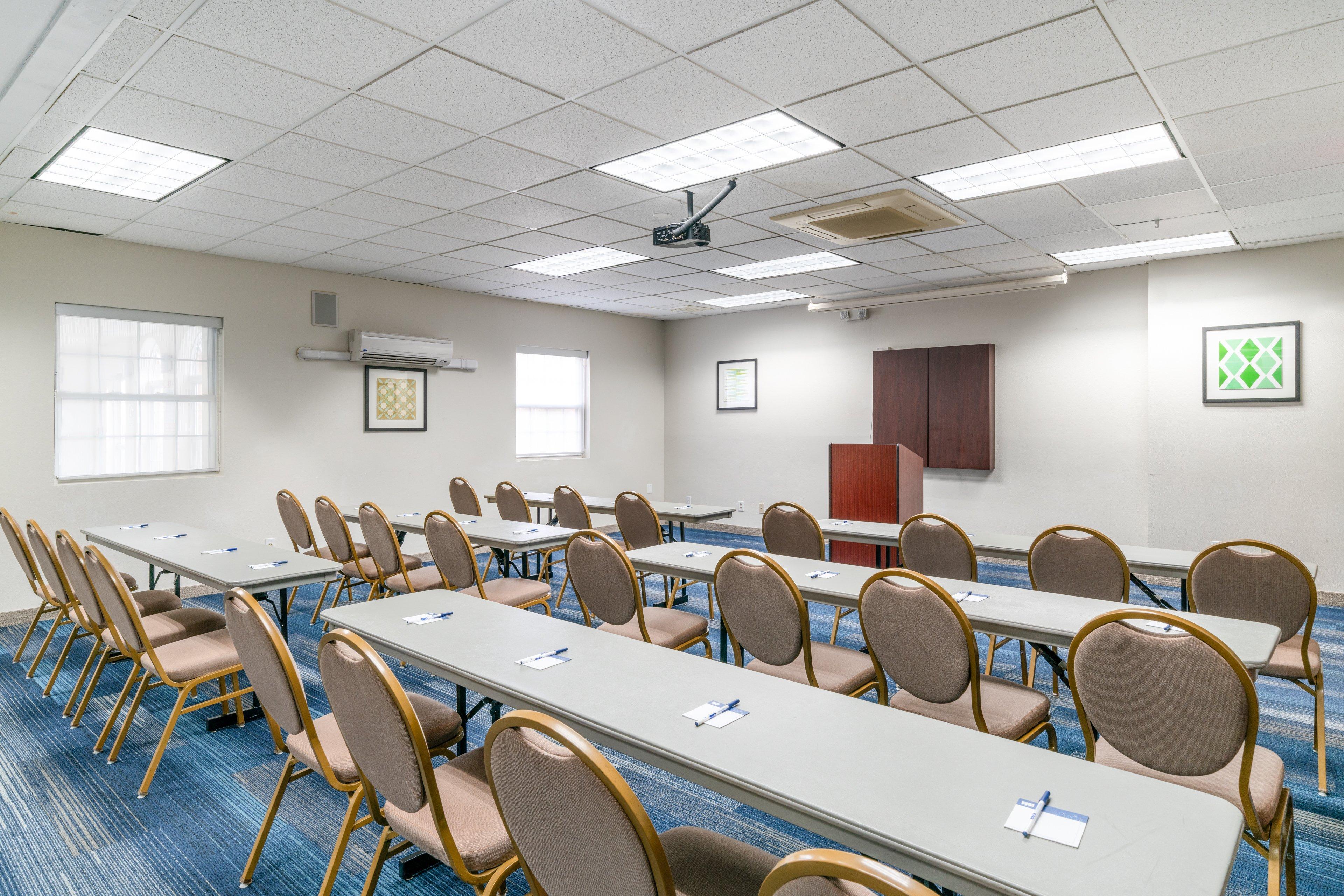 Holiday Inn Express Prince Frederick By Ihg Экстерьер фото