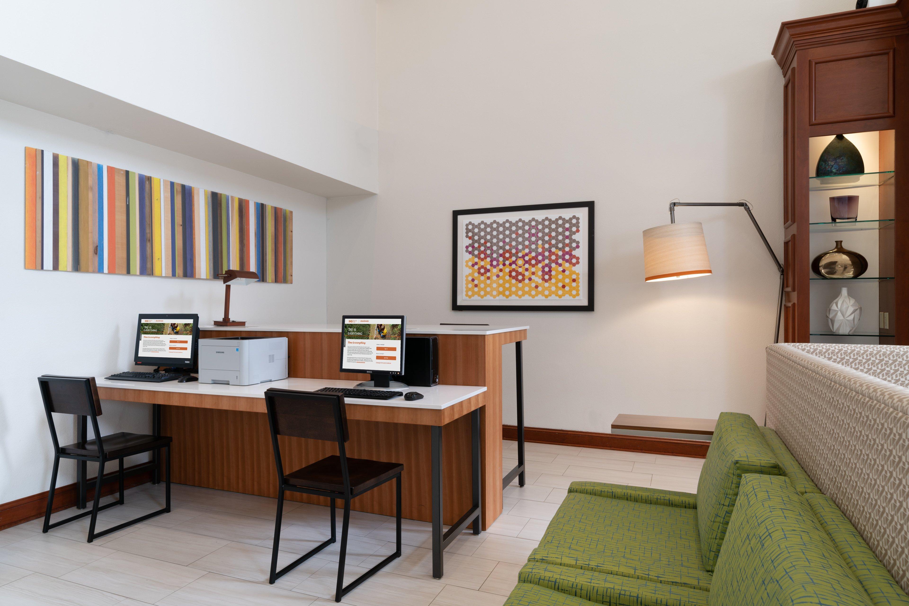 Holiday Inn Express Prince Frederick By Ihg Экстерьер фото