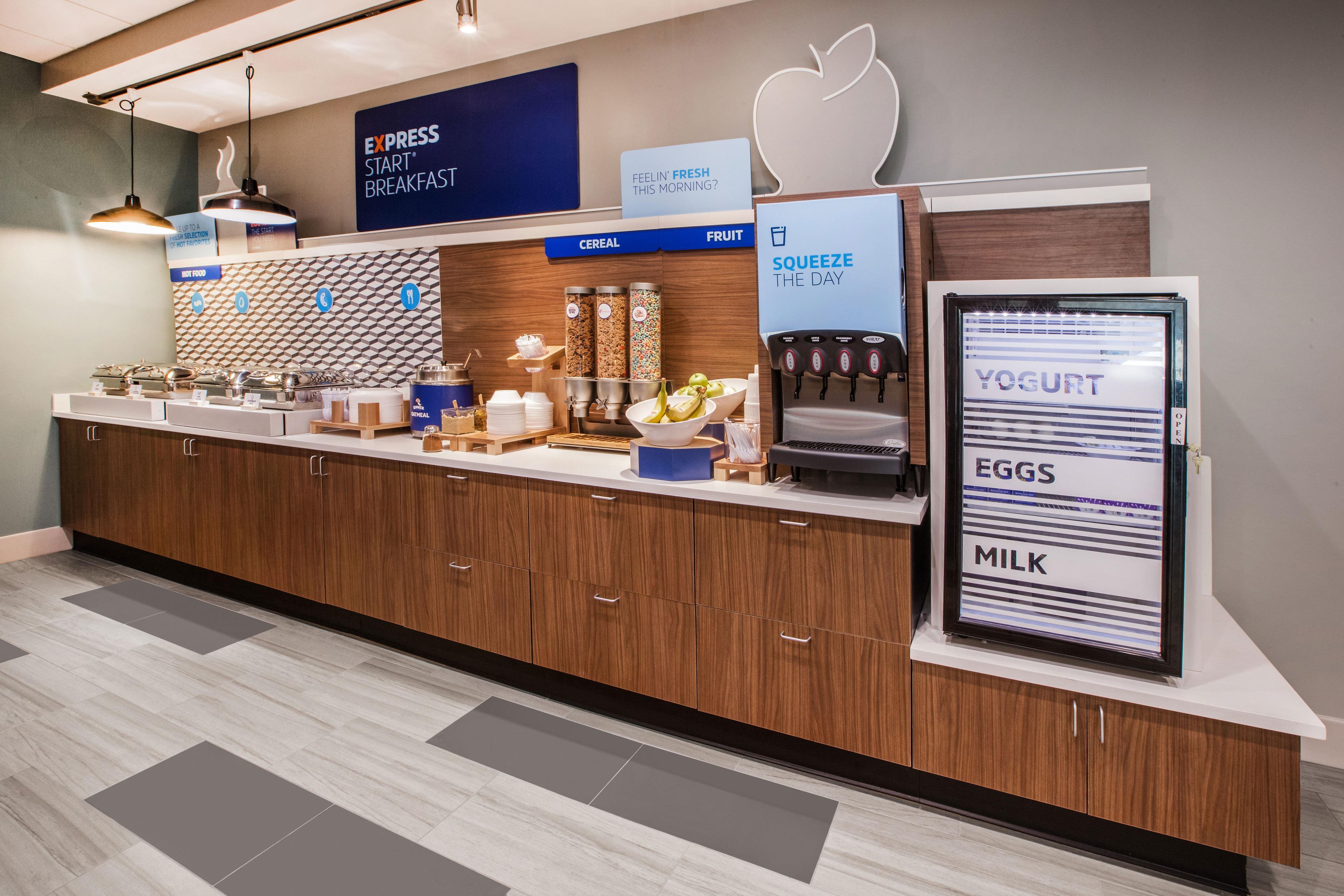 Holiday Inn Express Prince Frederick By Ihg Экстерьер фото