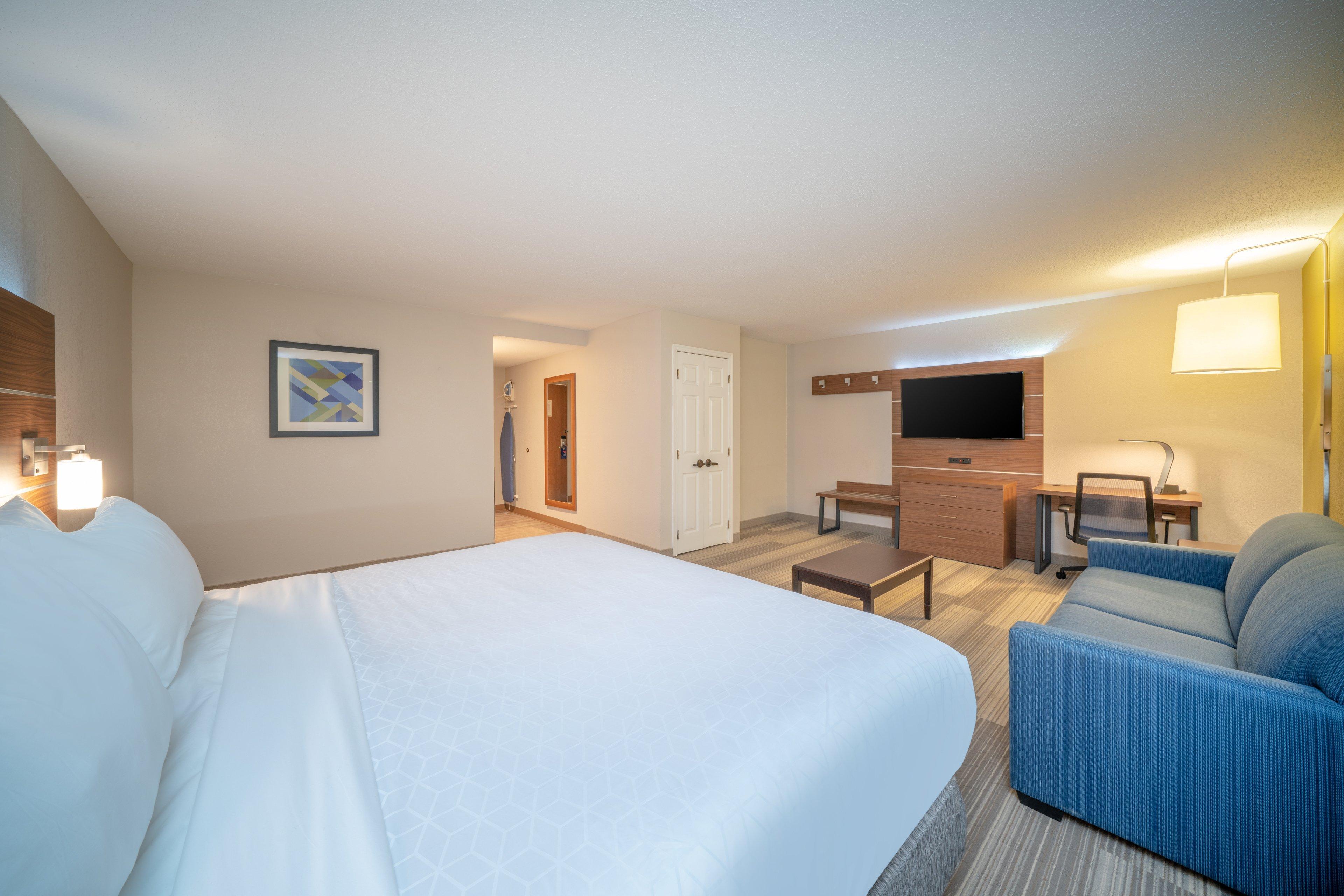 Holiday Inn Express Prince Frederick By Ihg Экстерьер фото
